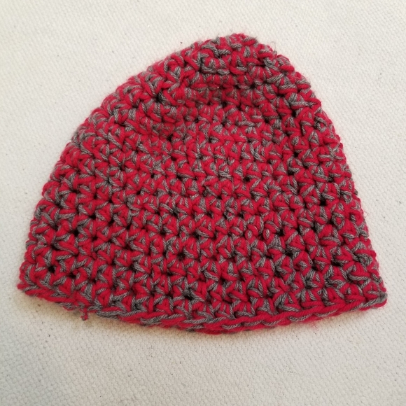 Handmade Crochet Knit Cap Red and Gray. - Picture 2 of 6